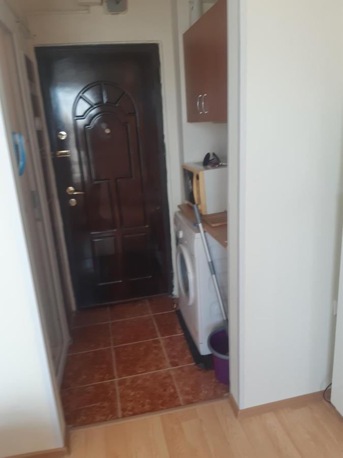 Lucian Studio Apartment Bucharest Exterior photo